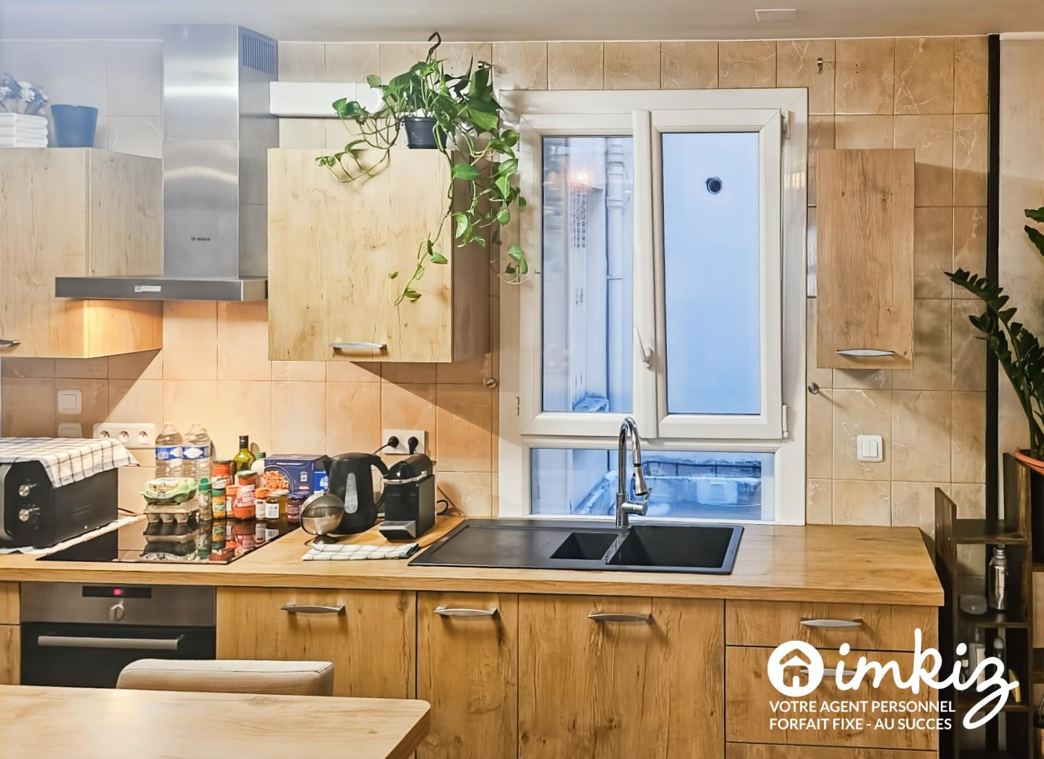 
                                                Vente
                                                 Paris 4ᵉ  5 pièces 95 m² meublé rendement locatif