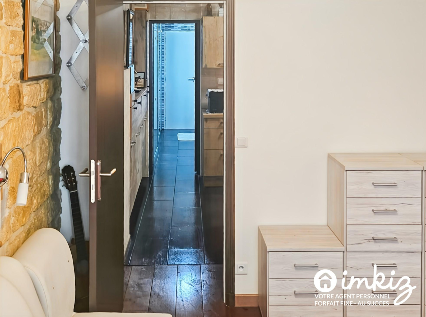 
                                                Vente
                                                 Paris 4ᵉ  5 pièces 95 m² meublé rendement locatif