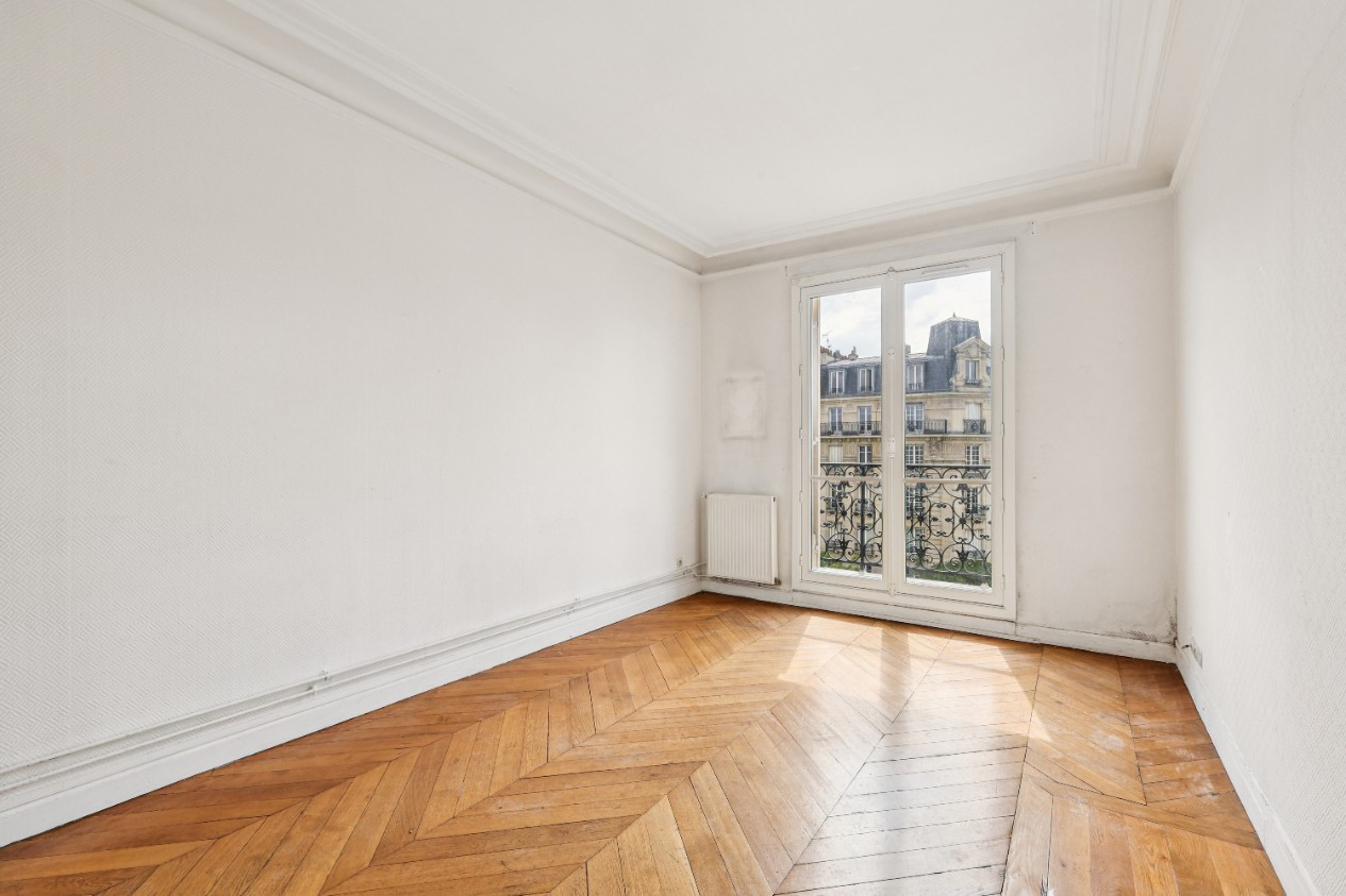 
                                                Vente
                                                 Paris 5 - Saint Marcel