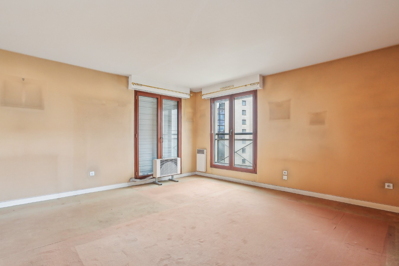 
                                                Vente
                                                 Paris Charenton