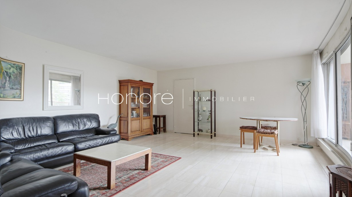
                                                Vente
                                                 PARIS V - MONGE/CENSIER - 3 PIECES AVEC TERRASSE -