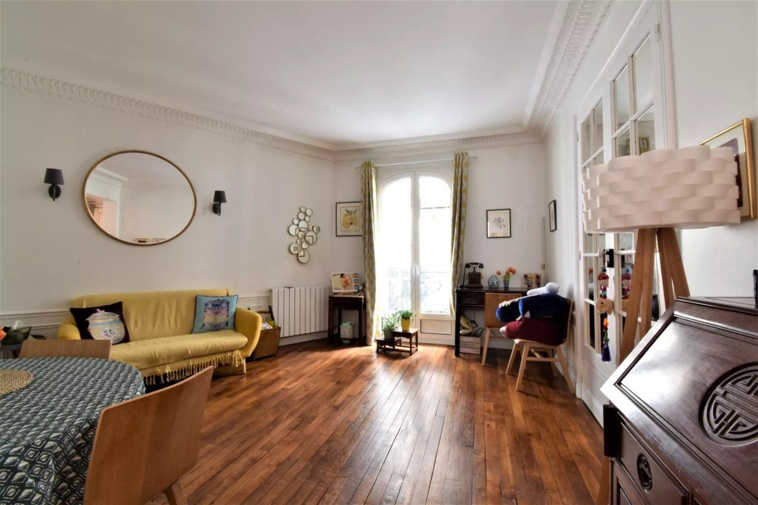 
                                                Vente
                                                 PARIS XVII - PEREIRE/SAUSSURE - 3 PIECES