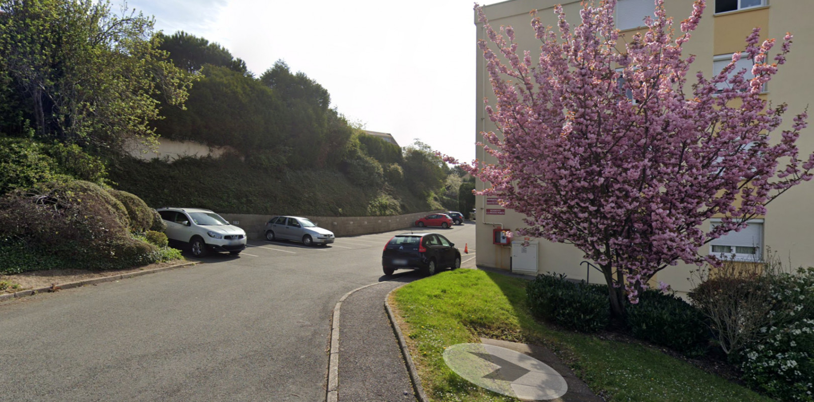
                                                Location
                                                 Parking - Résidence de la Petite Porte - Rouen