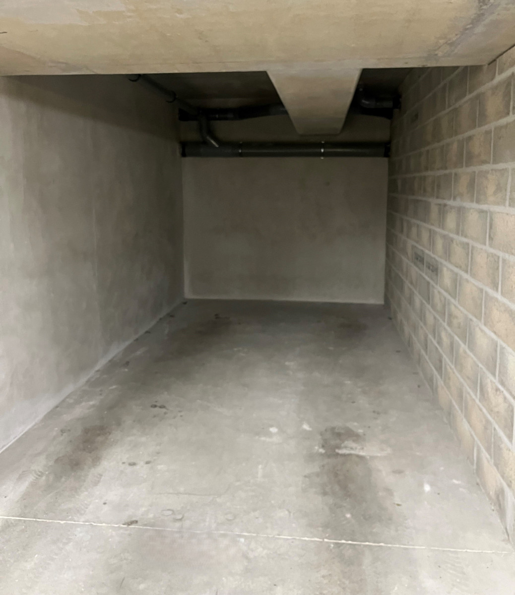 
                                                Vente
                                                 PARKINGS - RILLIEUX-LA-PAPE