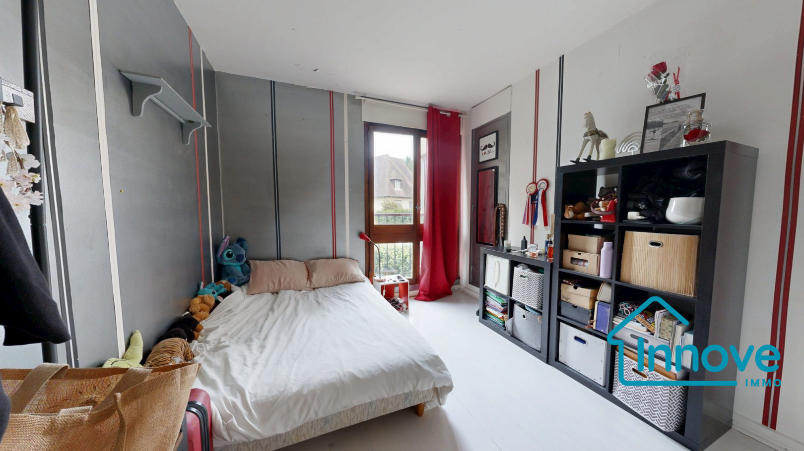 
                                                Vente
                                                 Parly 2 : appartement 3 pièces de 75 m² avec loggia, cave et p