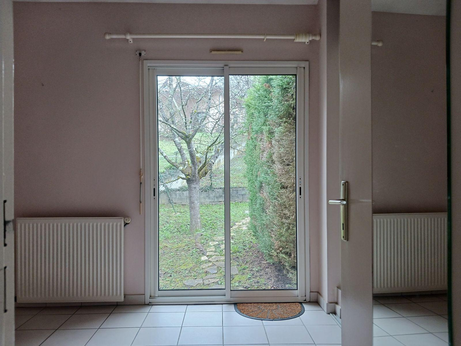 
                                                Location
                                                 PART.loue T3,VILLA jumelée,JARDIN,BALMA/FONSEGRIVE