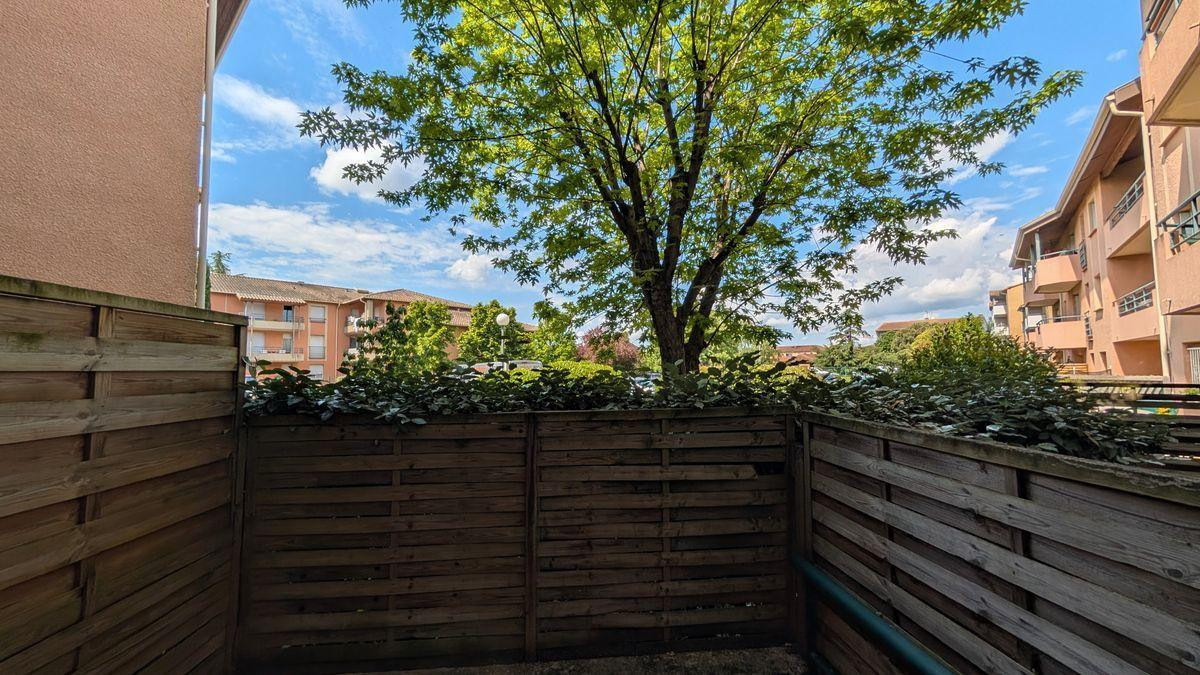 
                                                Location
                                                 Particulier Loue appartement Meublé 2 pièces 36 m2