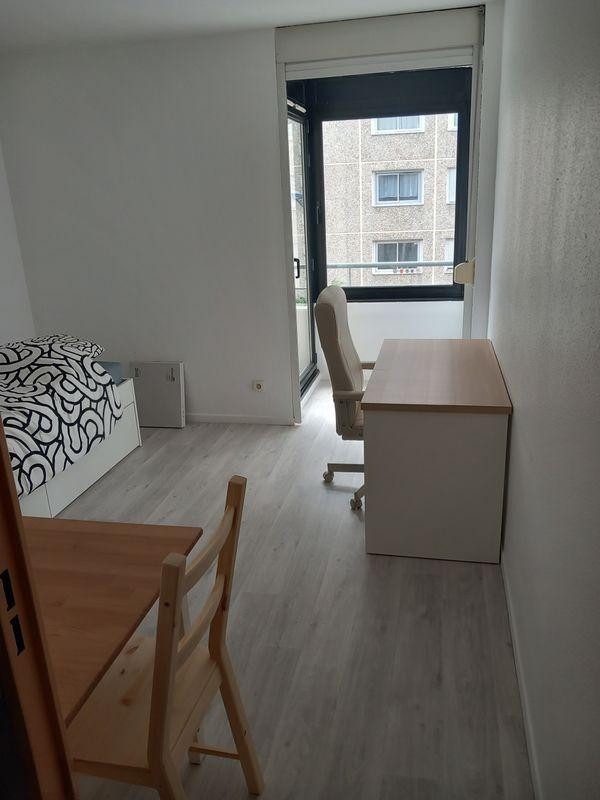 
                                                Location
                                                 Particulier loue Studio de 20.3m²