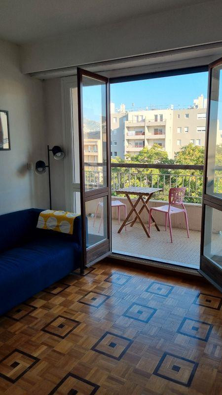 
                                                Location
                                                 Particulier loue T1 meublé Timone Baille