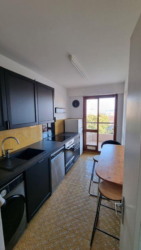 
                                                Location
                                                 Particulier loue T1 meublé Timone Baille