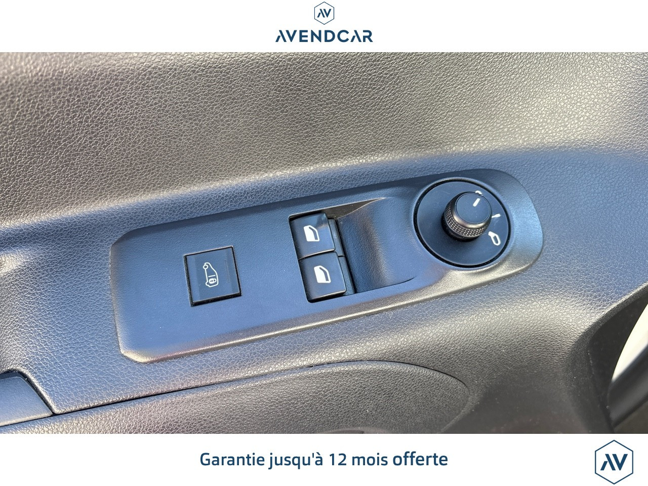 
                                                Utilitaire
                                                 PARTNER VU FOURGON 1.5 BLUEHDI 100 650KG L1 M START-STOP