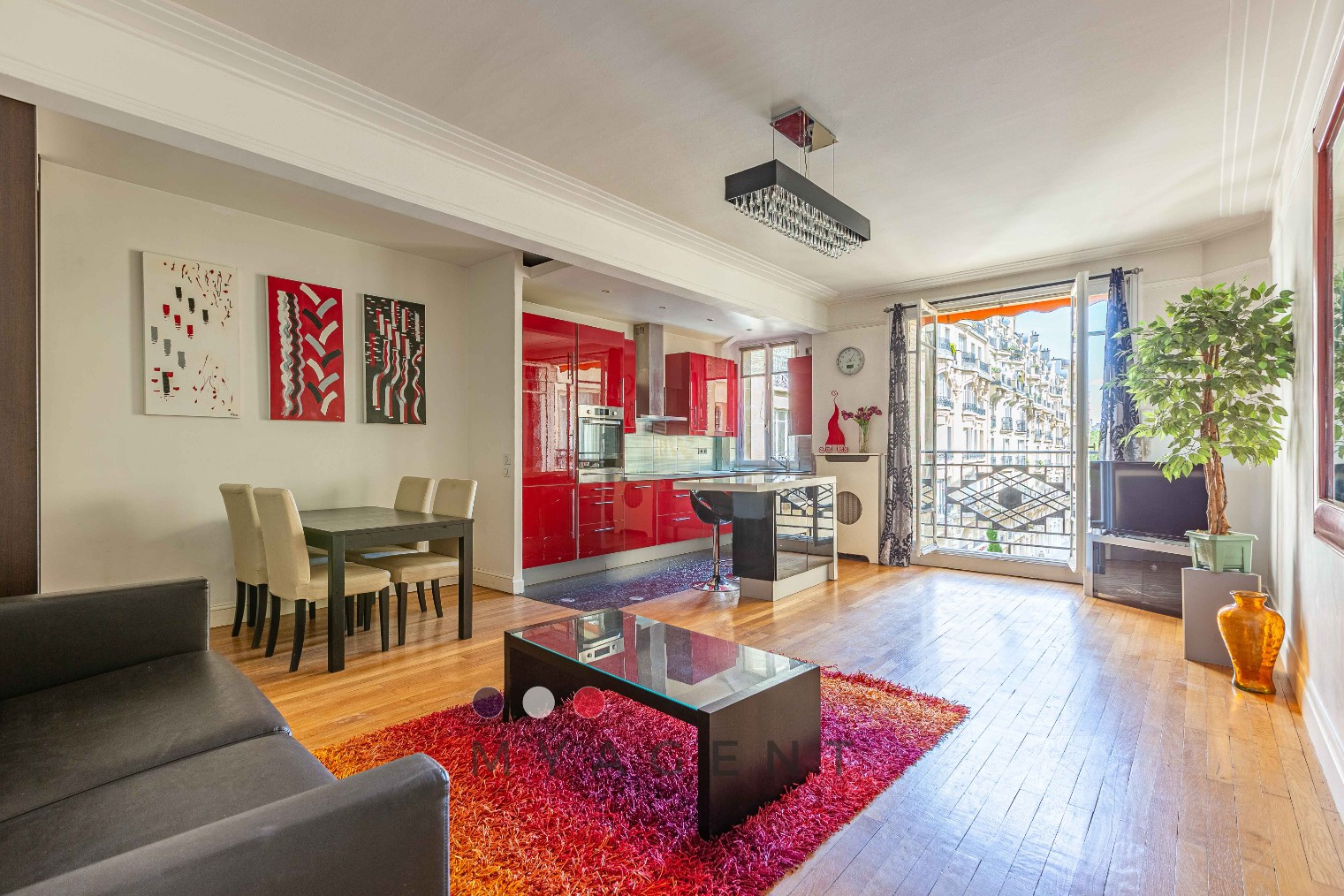 
                                                Vente
                                                 Passy / Seine – 60 m² – Vue dégagée