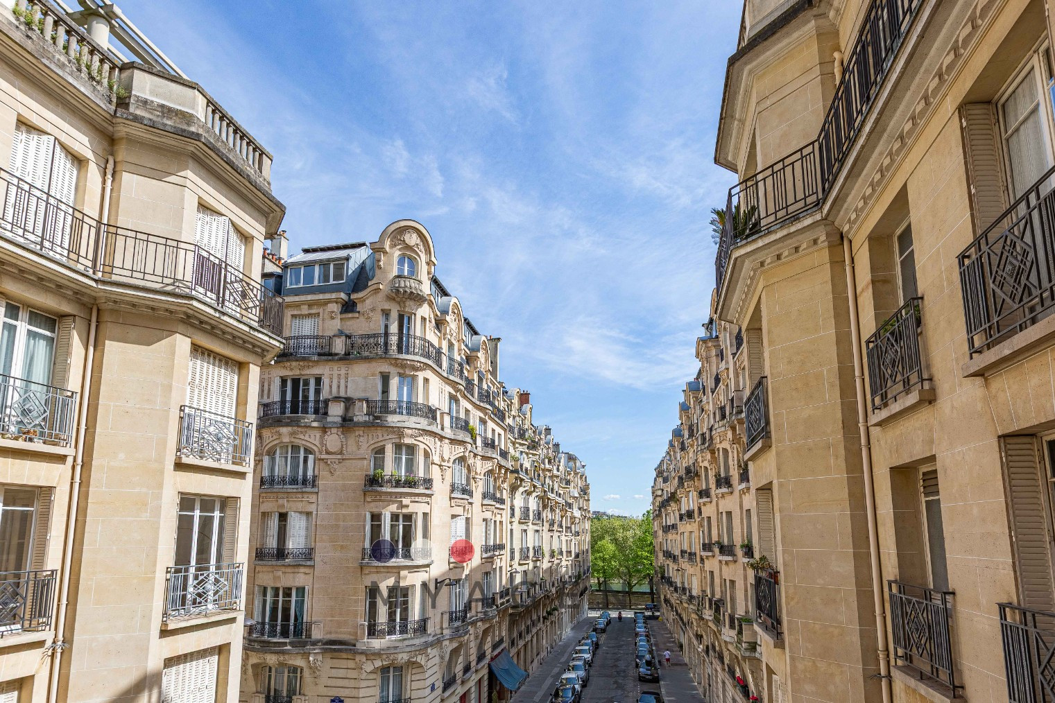 
                                                Vente
                                                 Passy / Seine – 60 m² – Vue dégagée