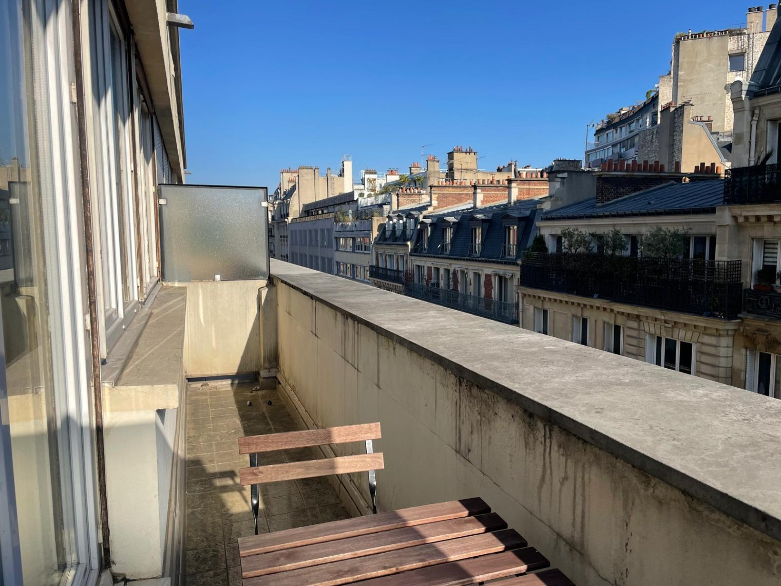 
                                                Vente
                                                 Passy – Studio d’exception rénové avec balcon