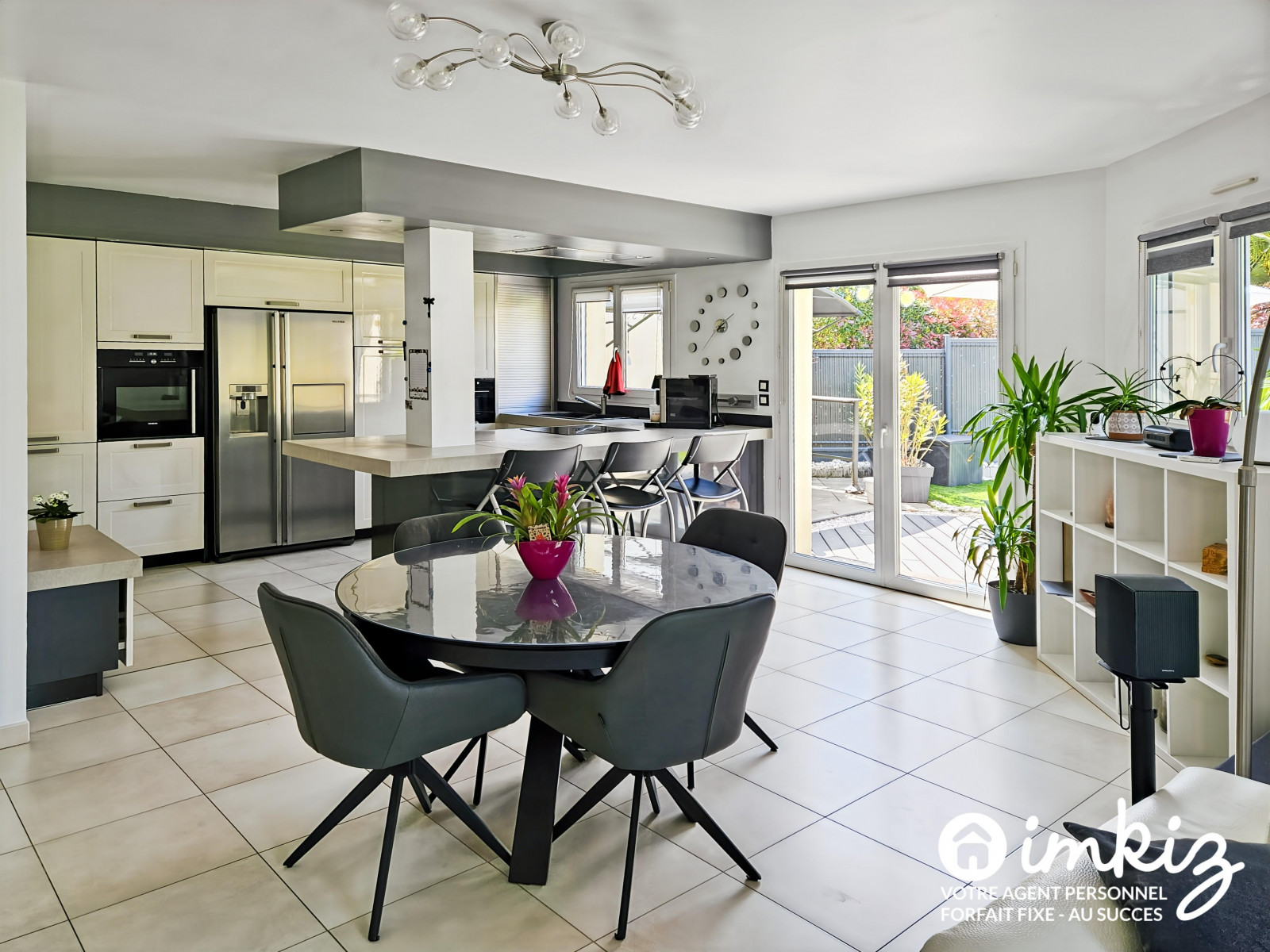 
                                                Vente
                                                 Pavillon 120 m², avec autonomie de plain pied