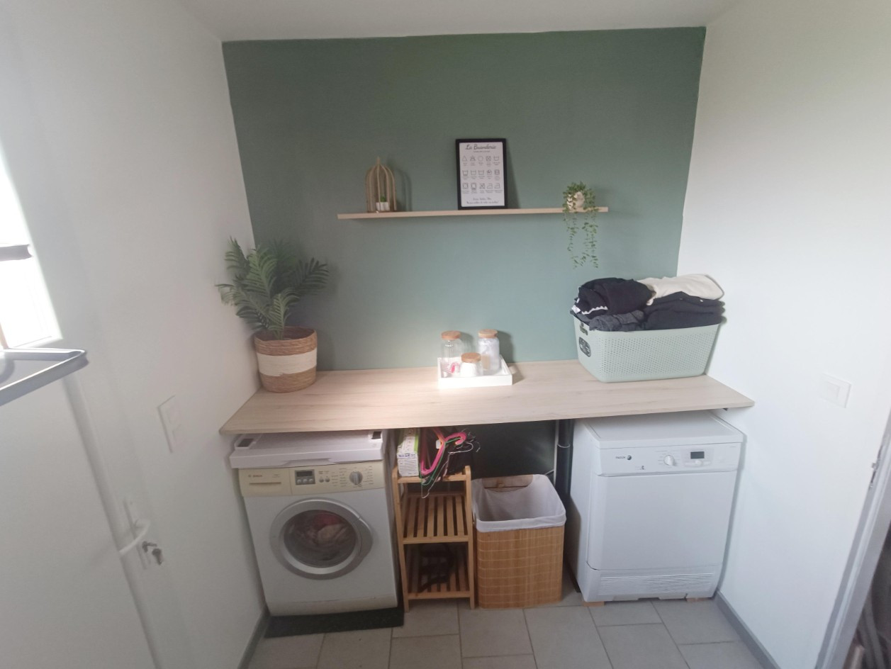 
                                                Location
                                                 Pavillon 3 chambres + garage à Coisy