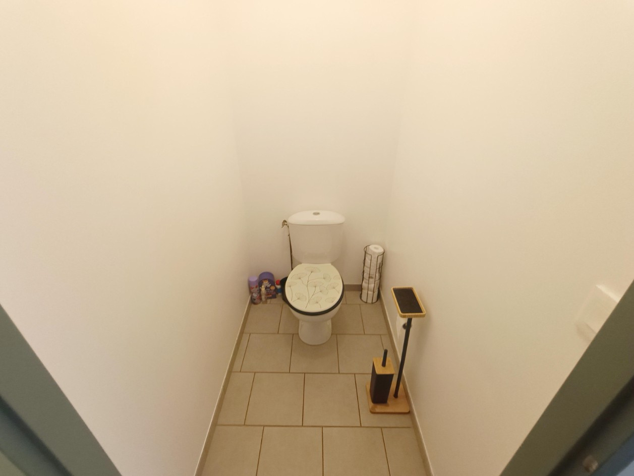 
                                                Location
                                                 Pavillon 3 chambres + garage à Coisy