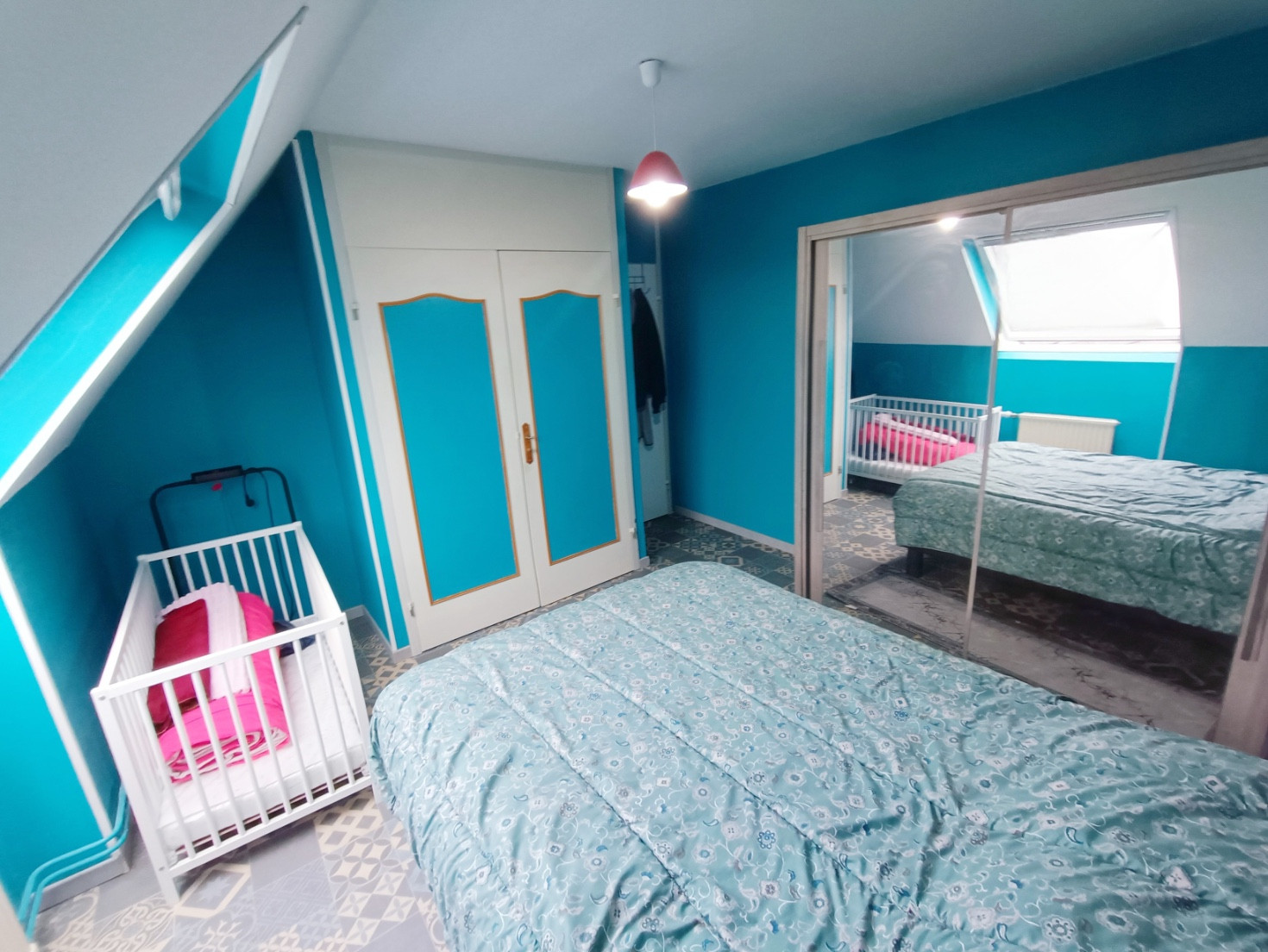 
                                                Vente
                                                 Pavillon 3 chambres, jardin et garage