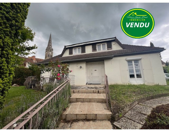 
                                                Vente
                                                 PAVILLON 4 CHAMBRES + DEPENDANCE DE 40M²
