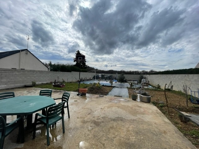 
                                                Vente
                                                 PAVILLON 5 CHAMBRES