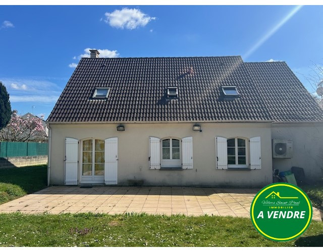 
                                                Vente
                                                 PAVILLON 5 CHAMBRES