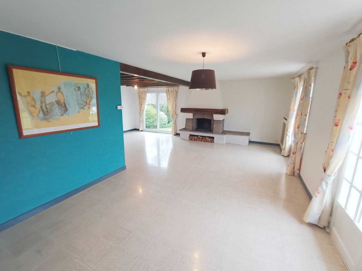 
                                                Vente
                                                 Pavillon 5 chambres plain-pied