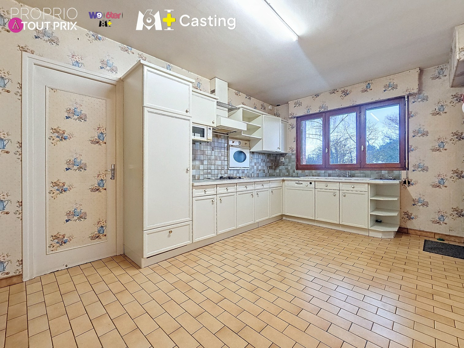 
                                                Vente
                                                 Pavillon de semi plain-pied individuel