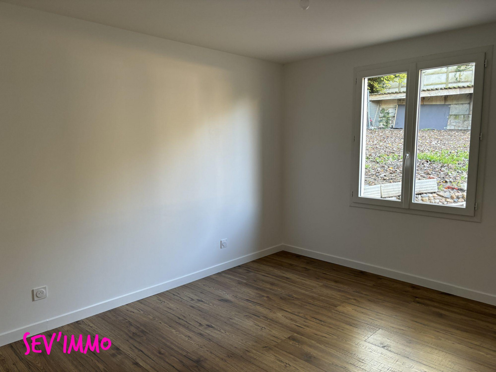 
                                                Vente
                                                 Pavillon plain-pied