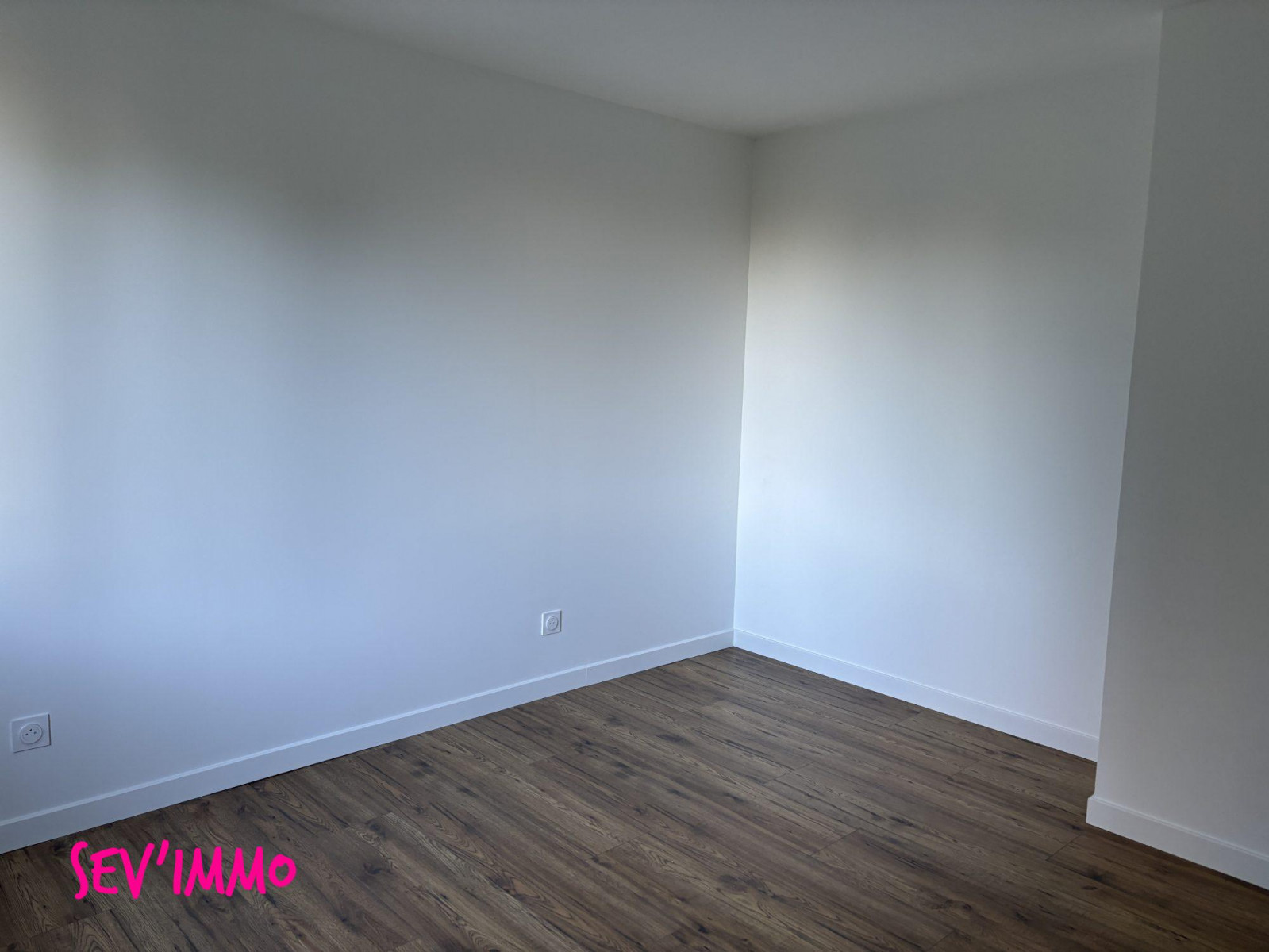 
                                                Vente
                                                 Pavillon plain-pied