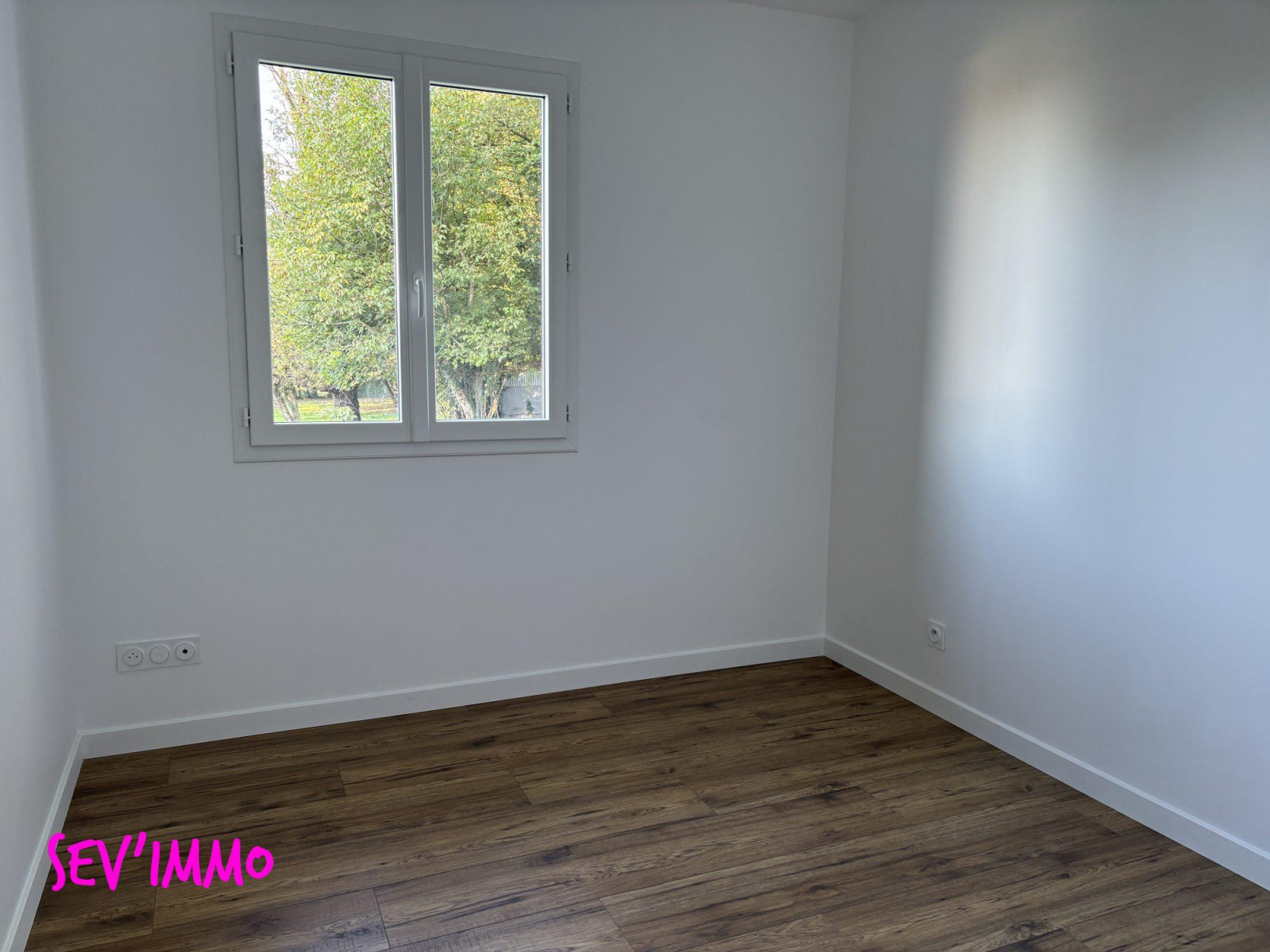 
                                                Vente
                                                 Pavillon plain-pied