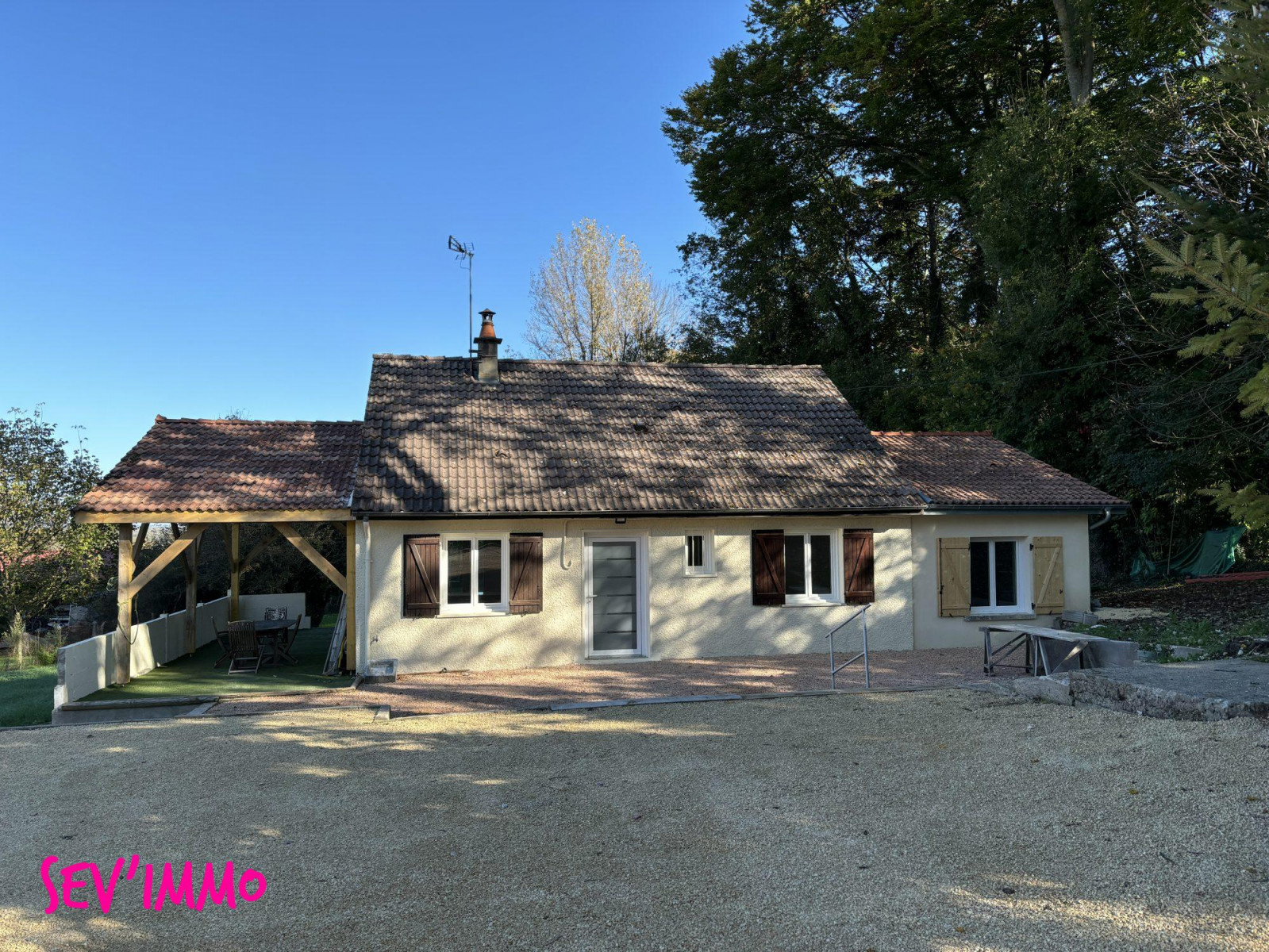 
                                                Vente
                                                 Pavillon plain-pied