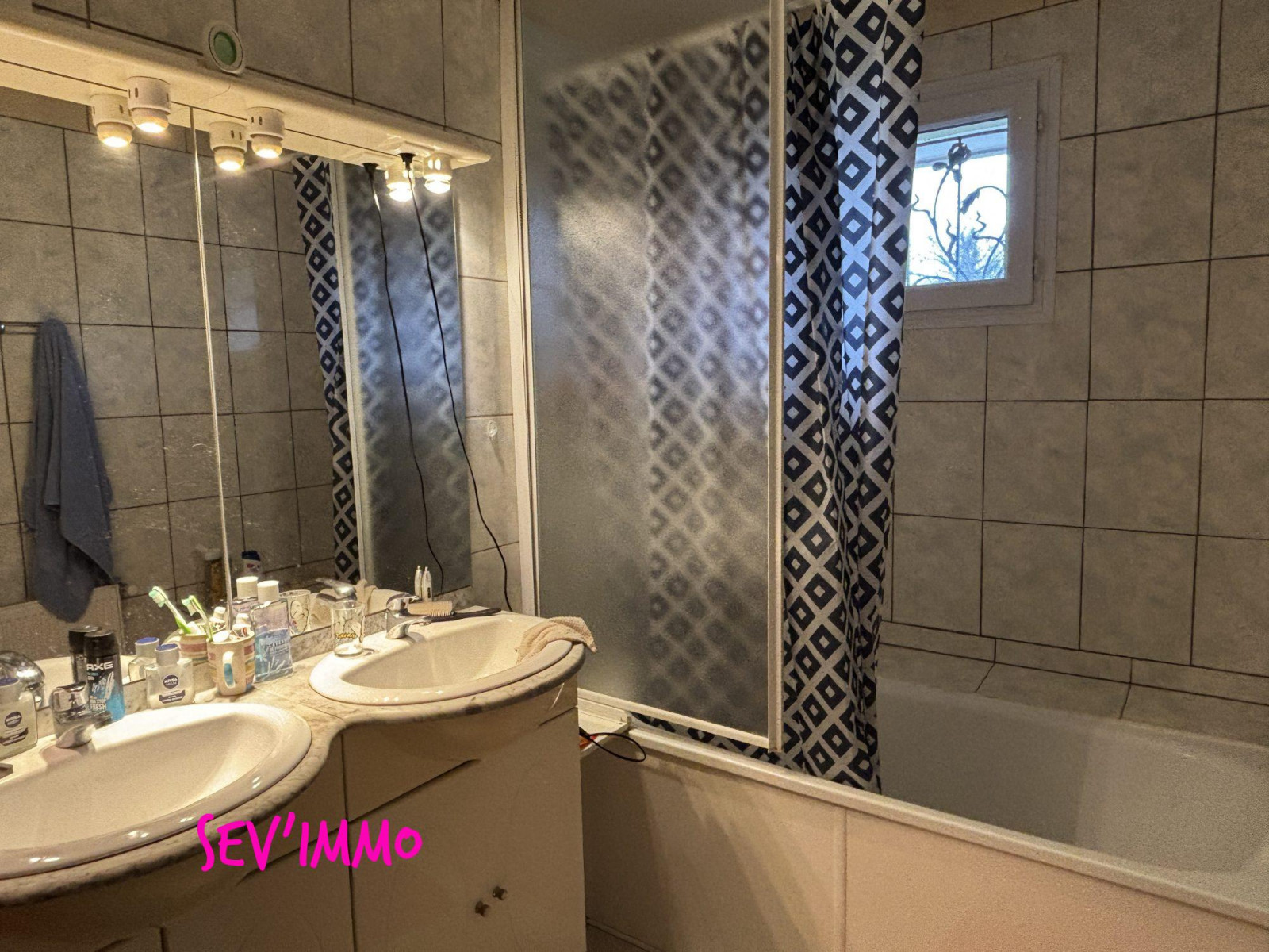 
                                                Vente
                                                 Pavillon plain-pied