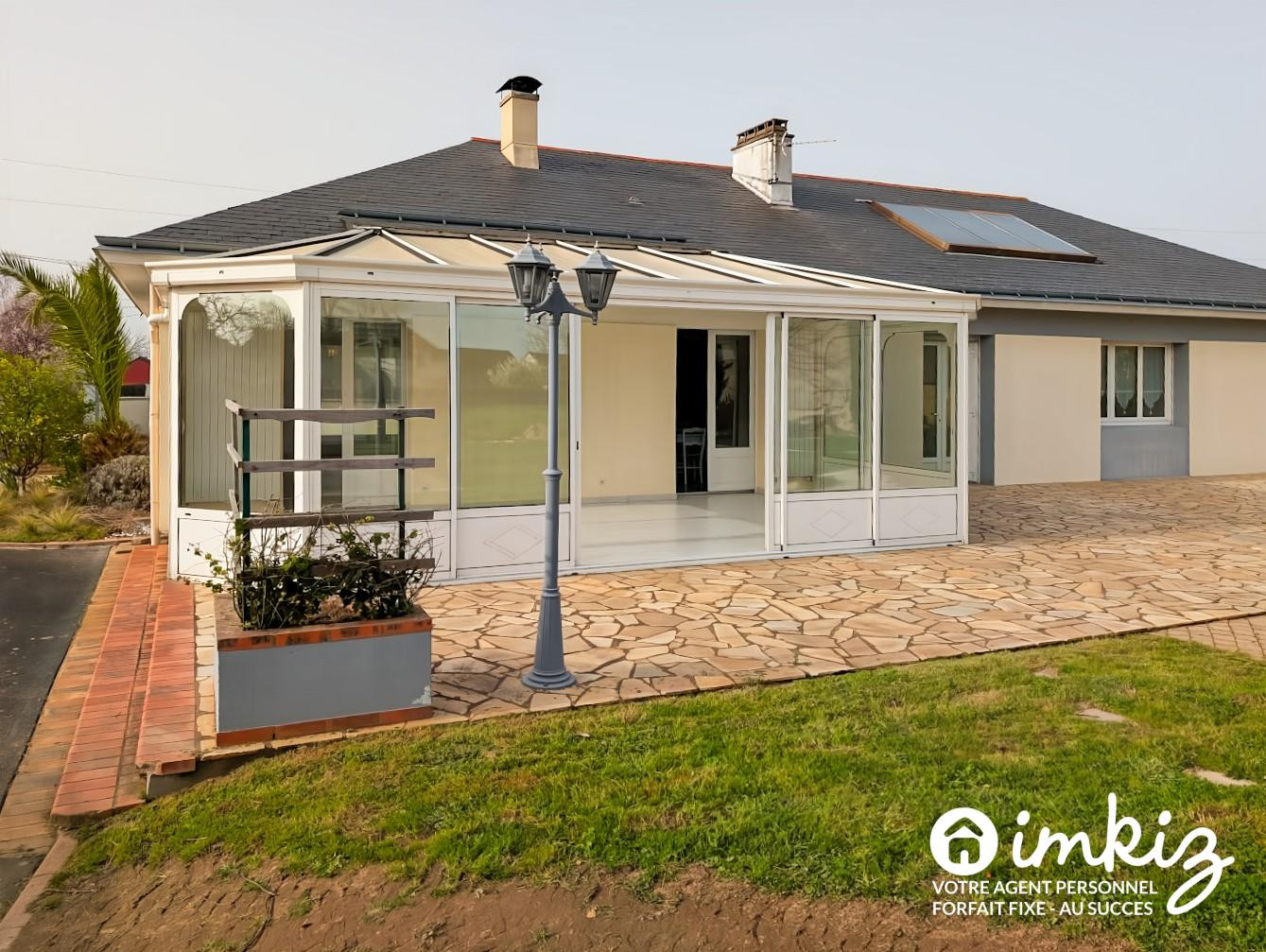 
                                                Vente
                                                 Pavillon Plain Pieds 7 pièces - Terrain 957 m²