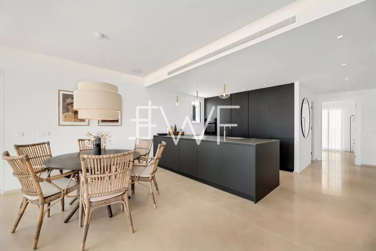 
                                                Vente
                                                 Penthouse a Puerto Banus avec Vue Mer