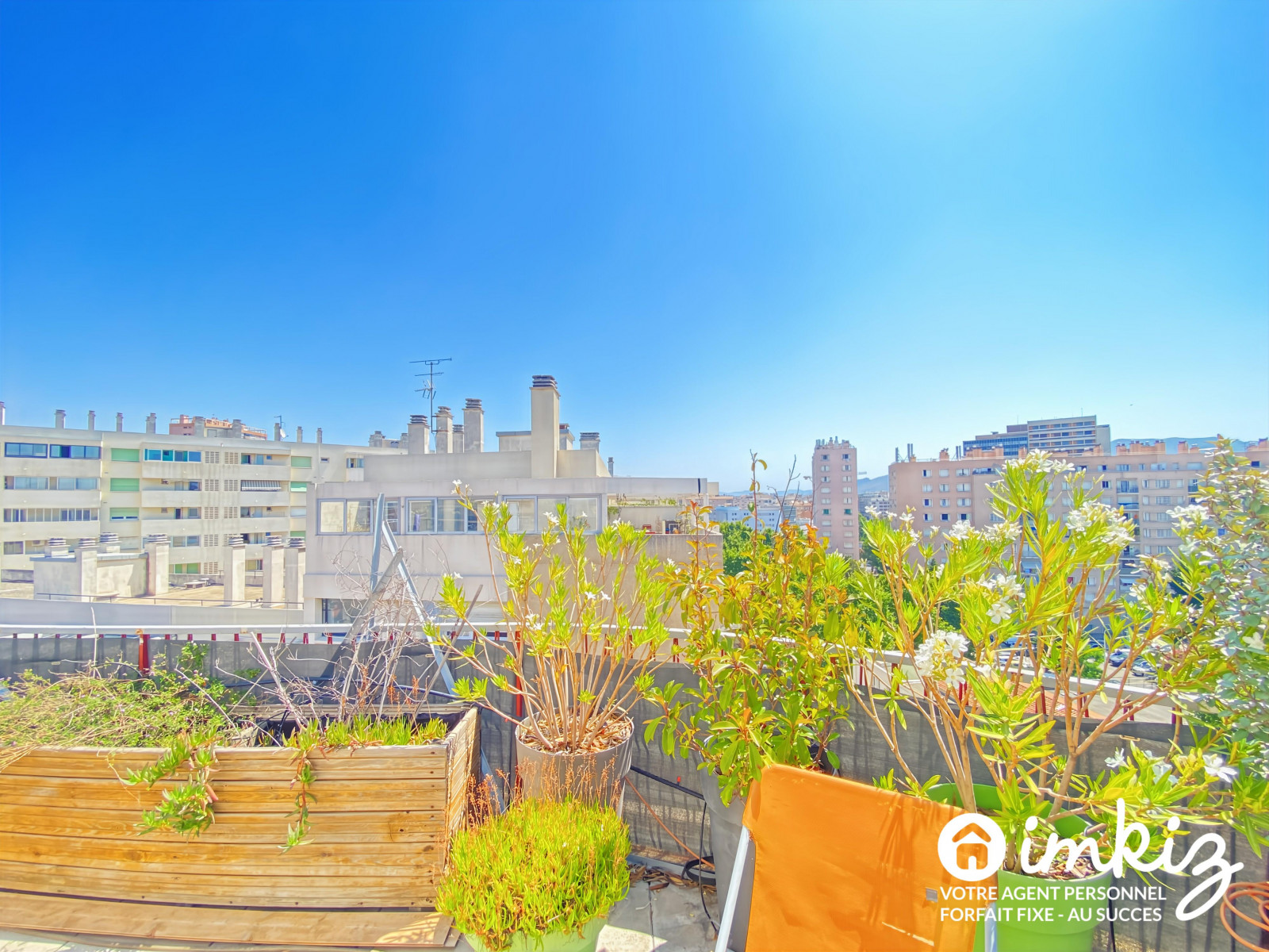 
                                                Vente
                                                 Penthouse avec belle terrasse de 70 m²