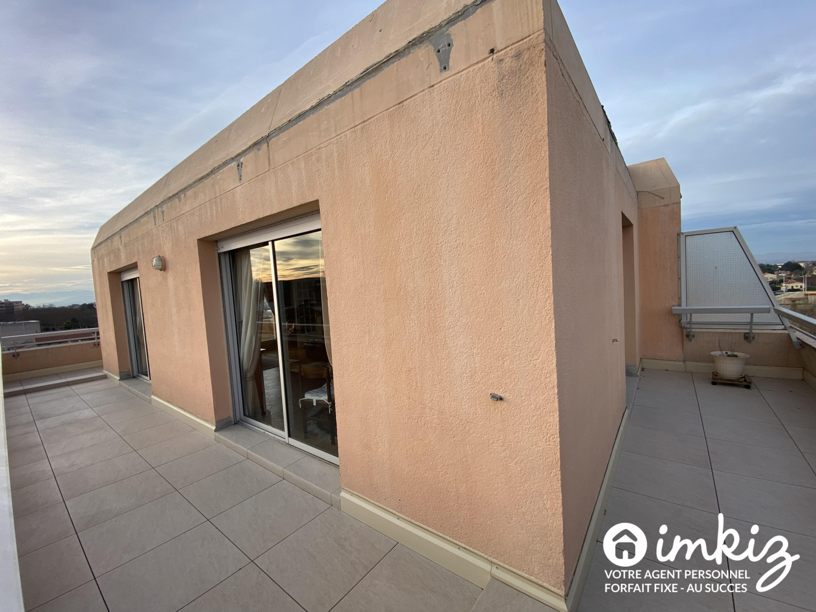 
                                                Vente
                                                 Penthouse de Prestige - Vue Panoramique 270°