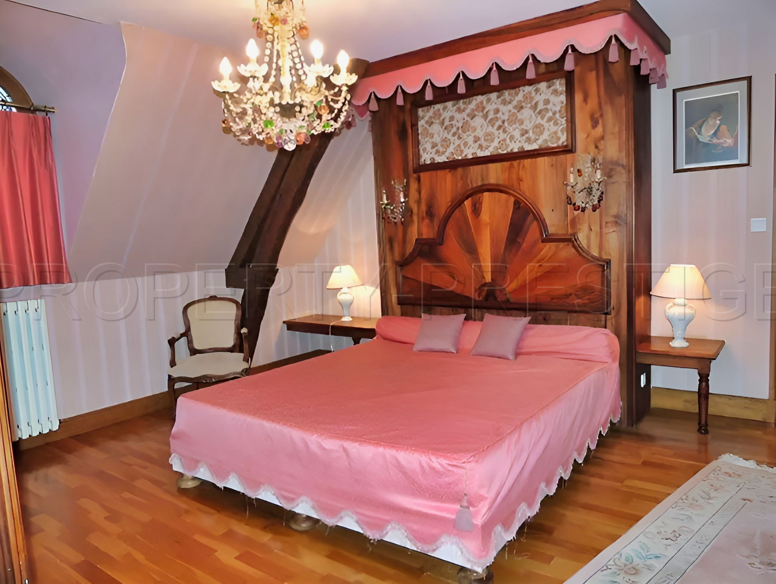 
                                                Vente
                                                 PERIGORD NOIR DOMAINE D’EXCEPTION MARIAGES 60 HA