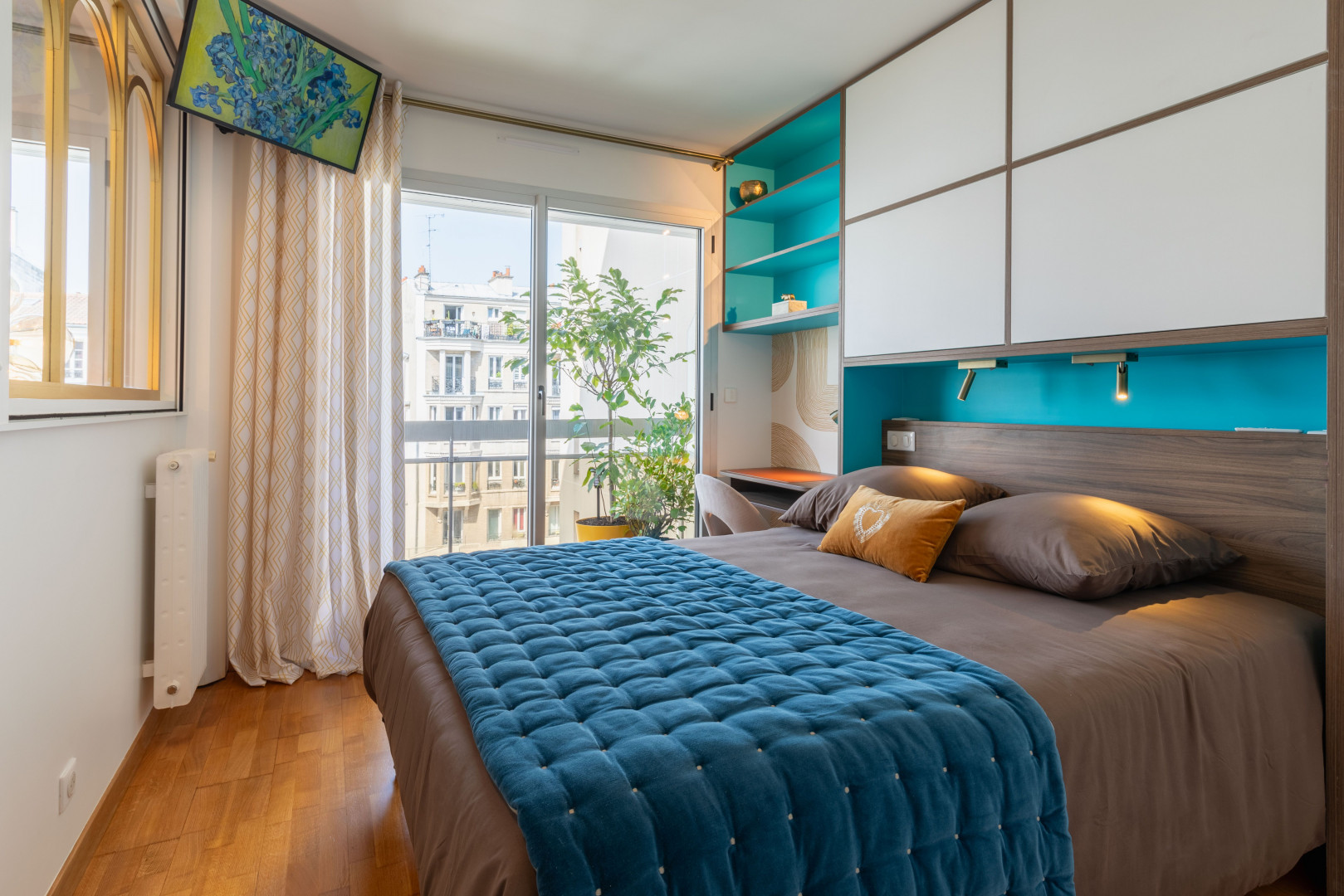 
                                                Location
                                                 Perle Art Déco – Balcon Ensoleillé – Internet Ultra-Rapide – Parking Privé – Entièrement Équipé (loyer tout inclus)