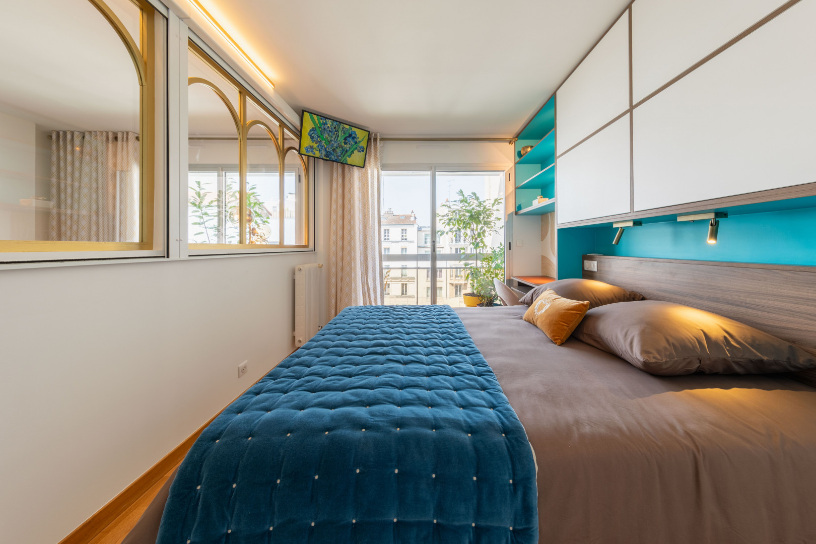 
                                                Location
                                                 Perle Art Déco – Balcon Ensoleillé – Internet Ultra-Rapide – Parking Privé – Entièrement Équipé (loyer tout inclus)
