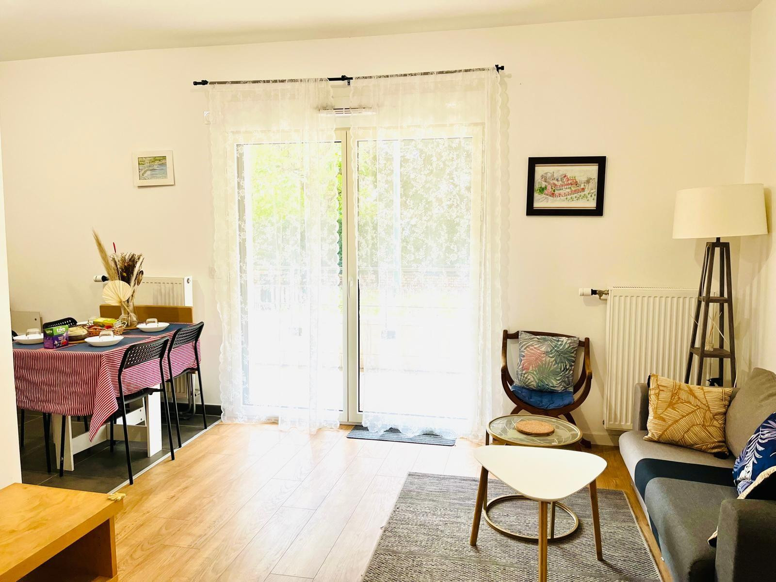
                                                Location
                                                 Perle Rare-New F3+Jardin 65m-proche Porte de Paris