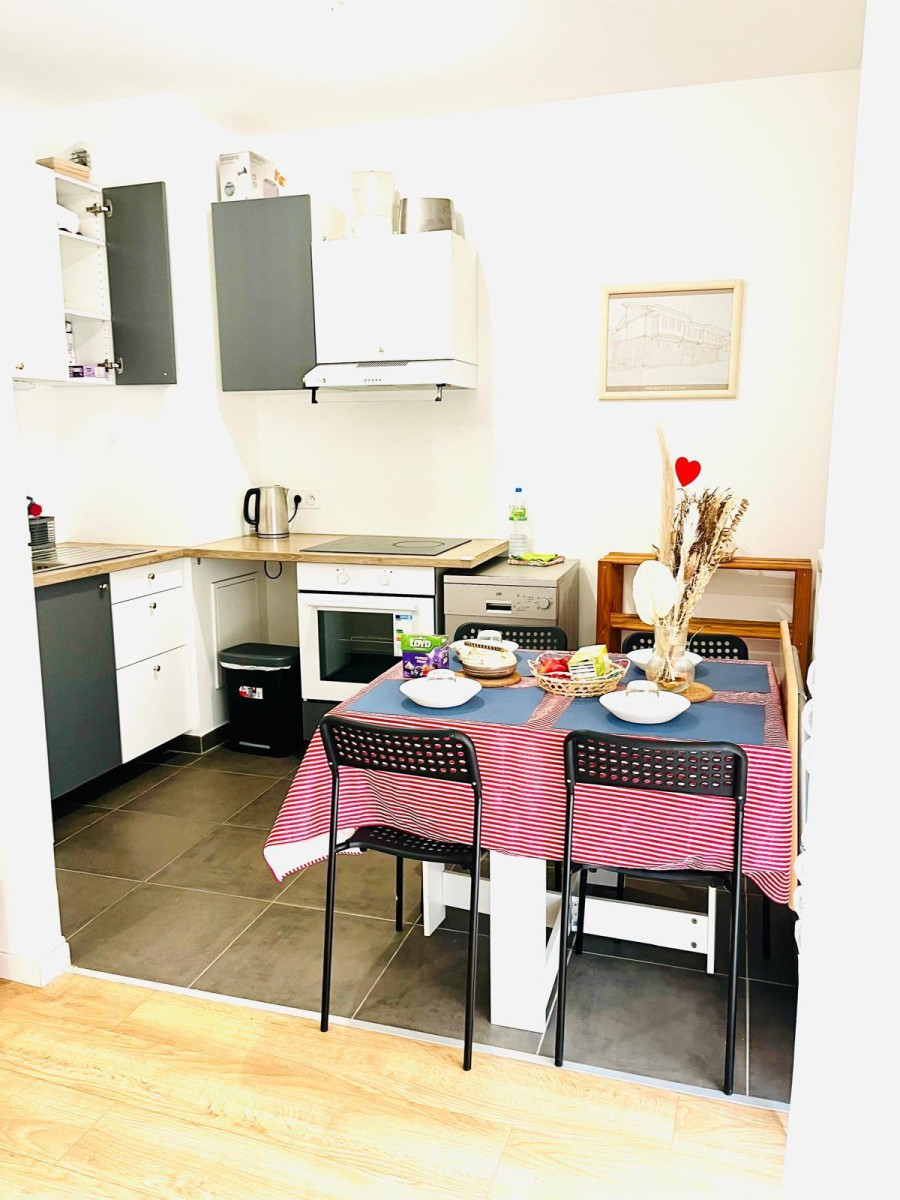 
                                                Location
                                                 Perle Rare-New F3+Jardin 65m-proche Porte de Paris