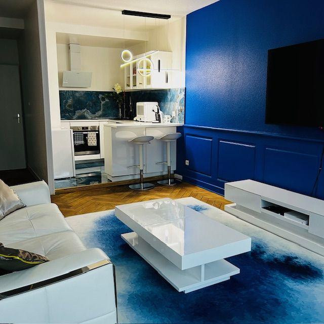 
                                                Location
                                                 PETIT APPARTEMENT DE STANDING