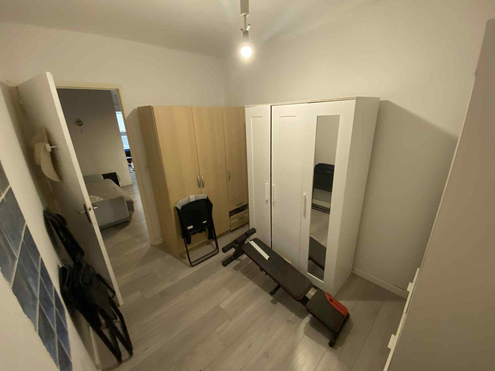 
                                                Location
                                                 Petit appartement tranquille courte durée