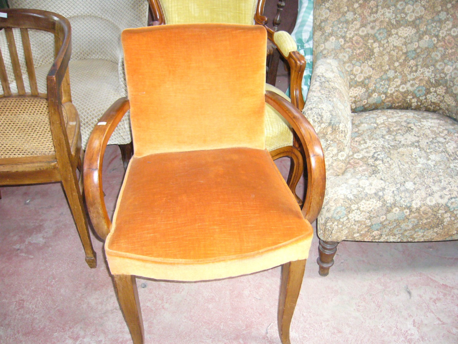 
                                                Meuble
                                                 Petit fauteuil, promotion