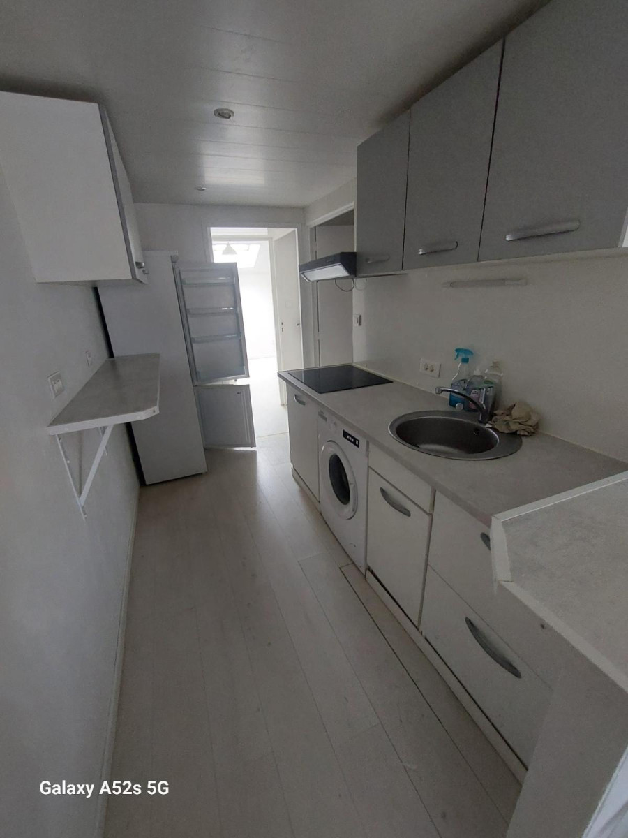 
                                                Location
                                                 Petit logement