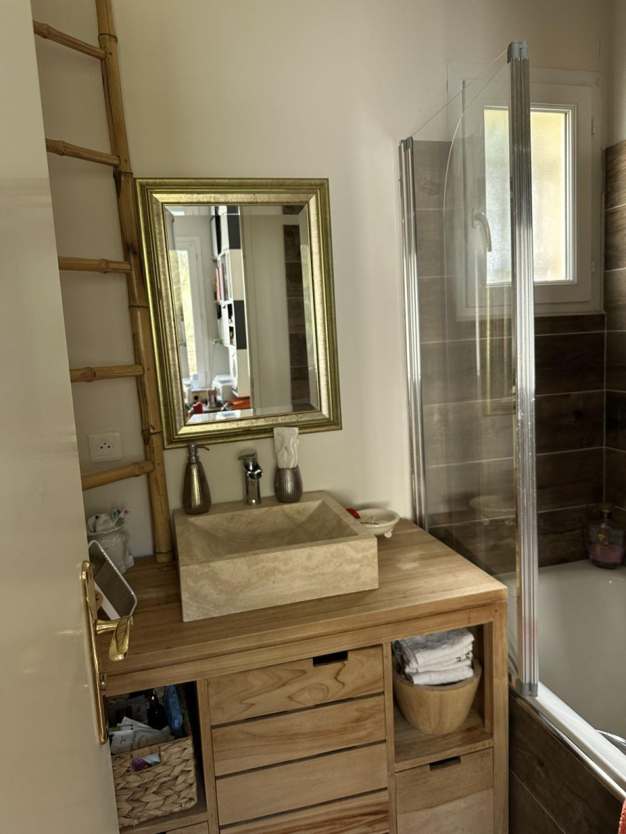 
                                                Location
                                                 Petit studio de 25 m2 sur golf