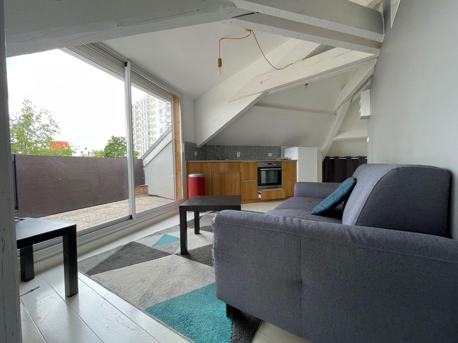 
                                                Location
                                                 Petite location tranquille