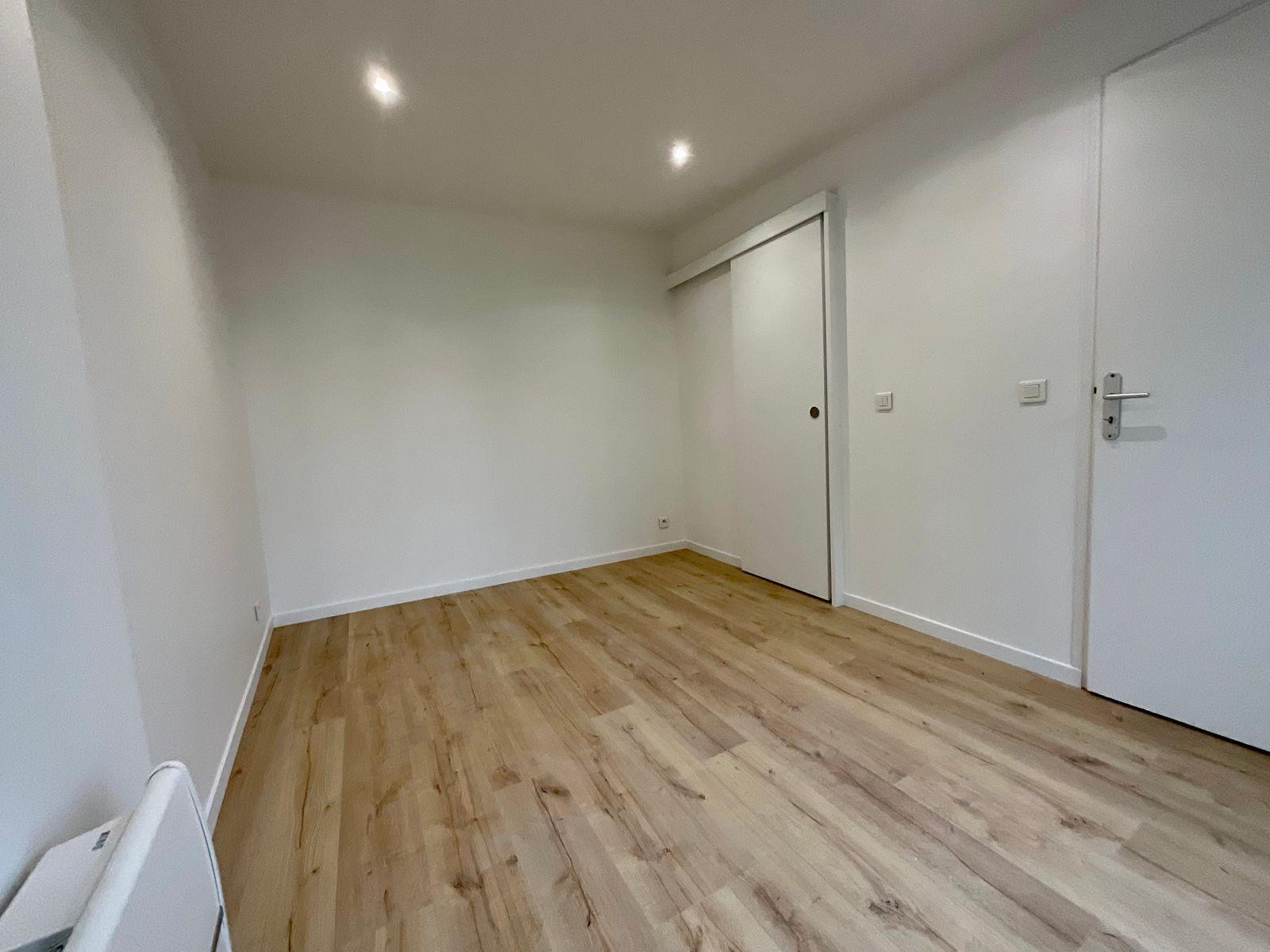 
                                                Location
                                                 Petite maison 2 pièces
