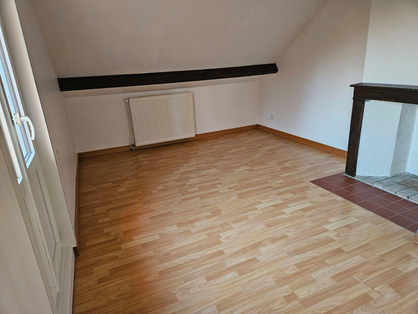 
                                                Location
                                                 Petite maison dans un environnement d'exception