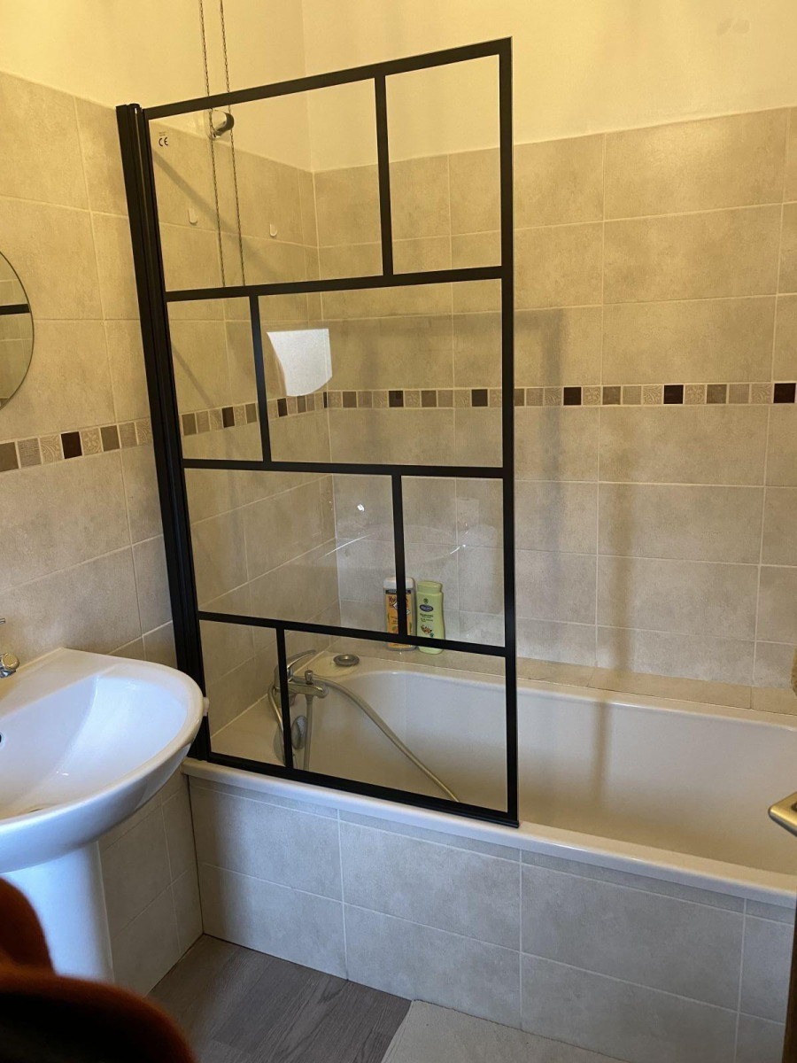 
                                                Location
                                                 Petite maison du XIXème dans village calme